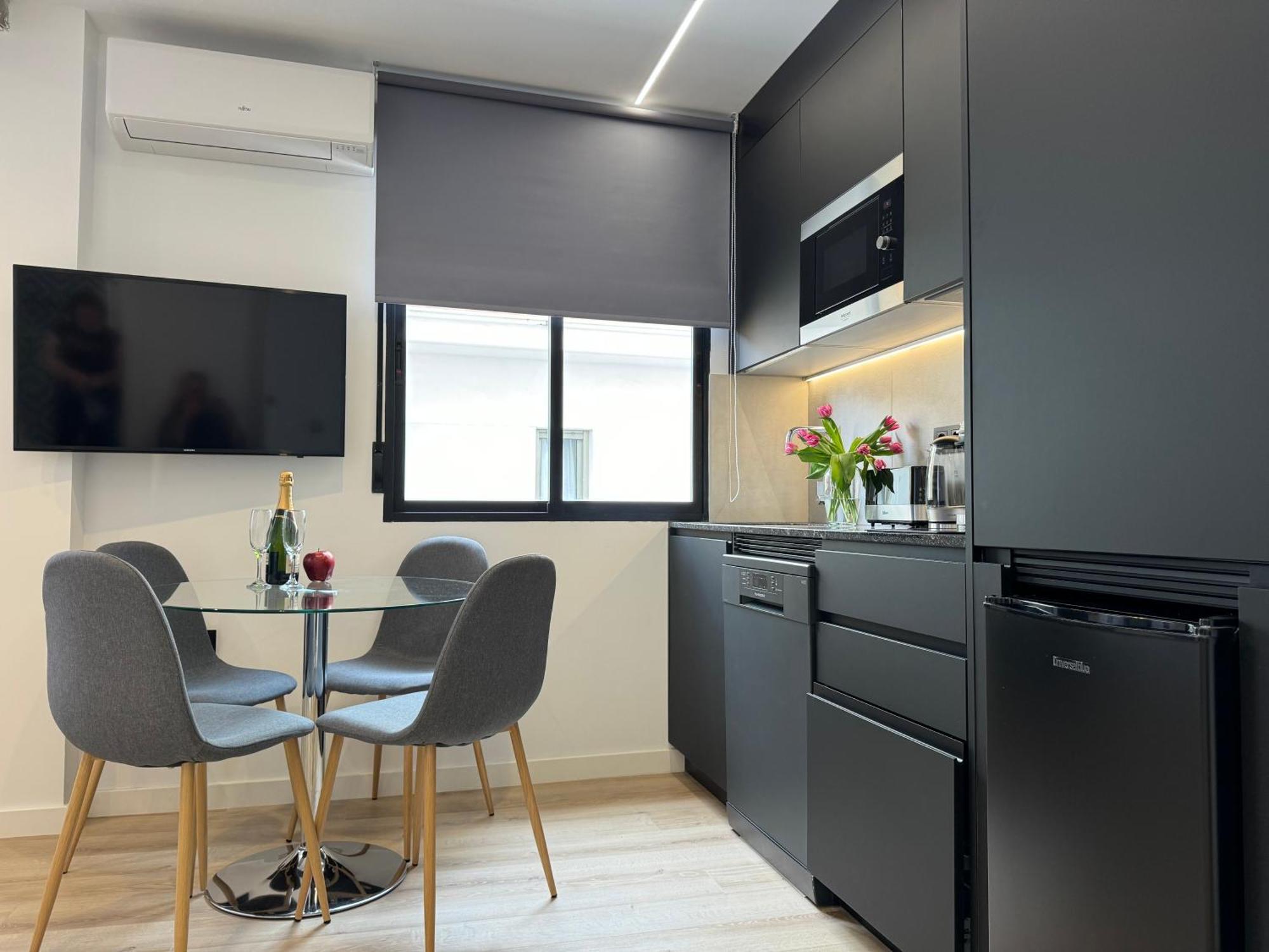 Apart-Hotel Happy Life Alicante Esterno foto