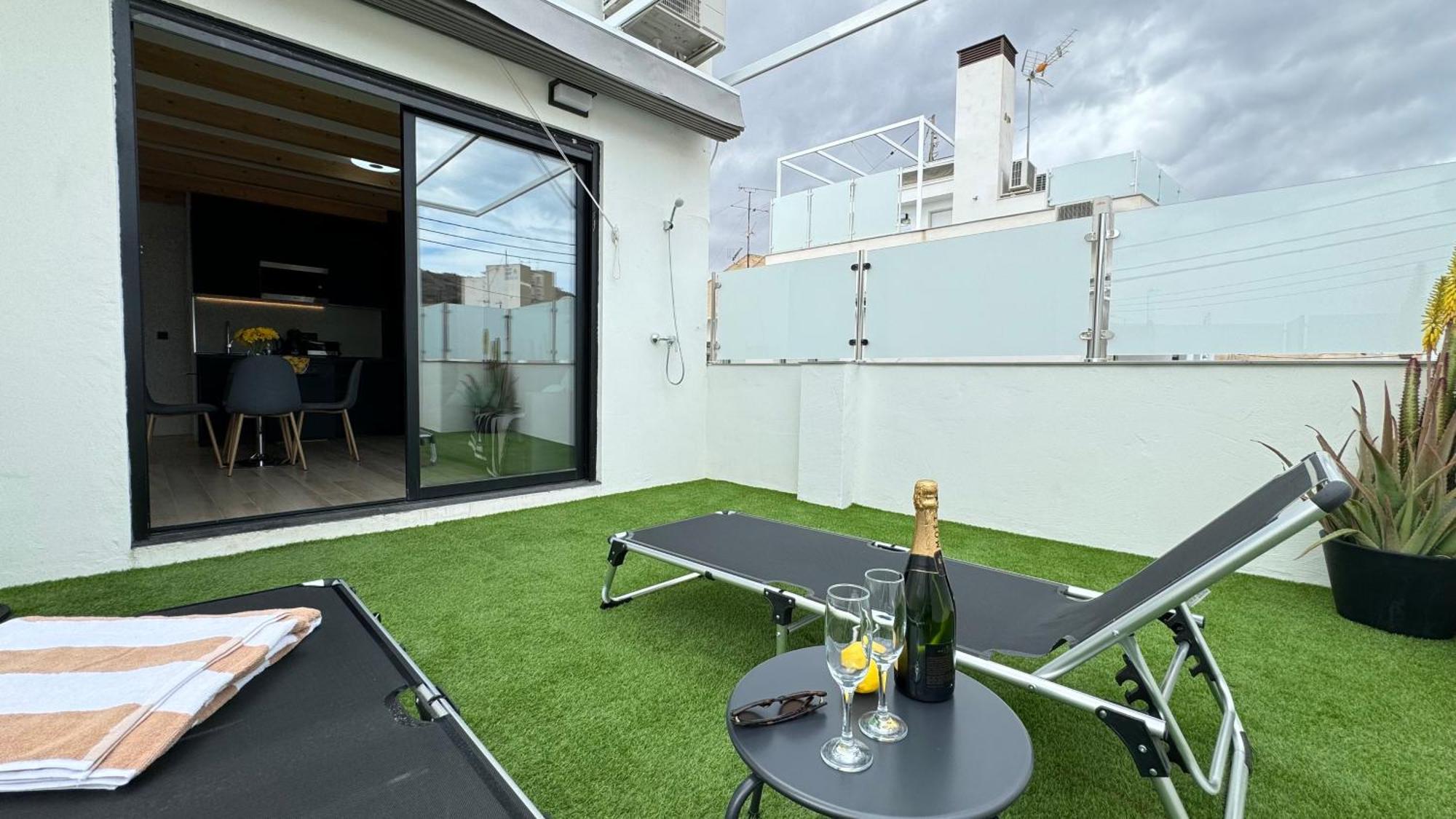 Apart-Hotel Happy Life Alicante Esterno foto